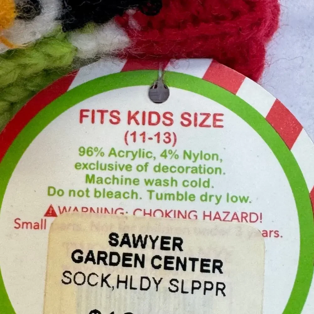 Two's Company- Kids Knit Slipper Socks Christmas Snowman fit Kids 11-13New W/tag